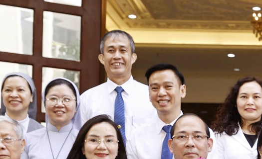Chủ tịch nước Võ Văn Thưởng thăm Hội đồng Giám mục Việt Nam